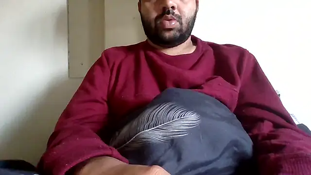 whoreboi98 online show from 7, 4, 2026