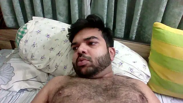 whoreboi98 online show from 11, 2, 2026