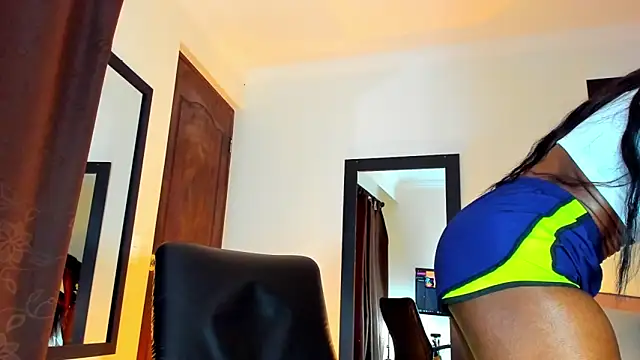 KimberlyBanks2 online show from 13, 9, 2025