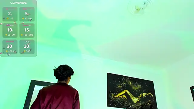 KimberlyBanks2 online show from 8, 4, 2026