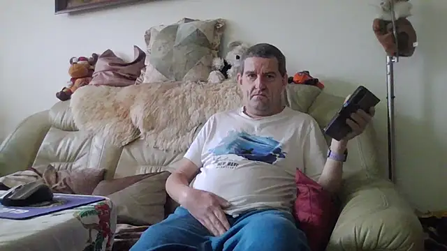 Lutzi1 online show from 6, 12, 2024