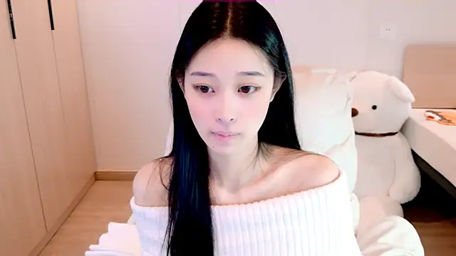 Snapshot of Xueb_J chatting on 26, 11, 2025 Xueb J online show from 26, 11, 2025