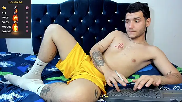 Noha white online show from 3, 3, 2025