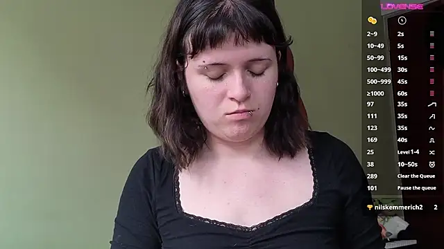 Snapshot of NEXT_DOOR_GIRL_ chatting on 17, 6, 2026 NEXT DOOR GIRL online show from 17, 6, 2026