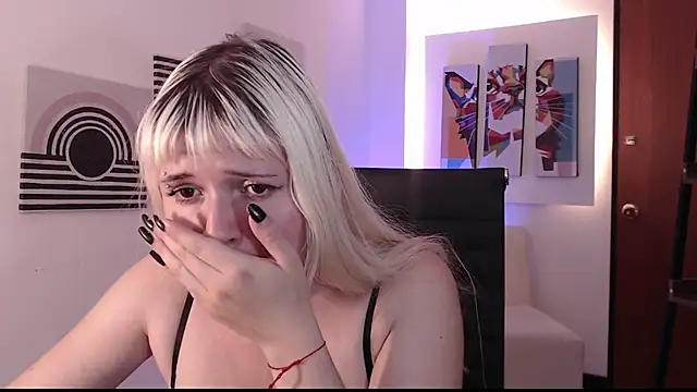 NEXT DOOR GIRL  online show from 11, 9, 2025