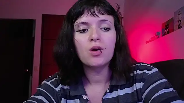 NEXT DOOR GIRL  online show from 28, 5, 2026