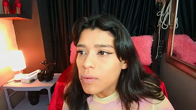 Snapshot of AvaLusty chatting on 7, 2, 2026 AvaLusty online show from 7, 2, 2026