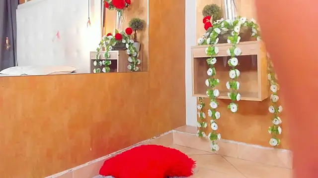 emilyadams0 online show from 21, 10, 2025