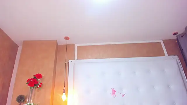 emilyadams0 online show from 5, 3, 2025