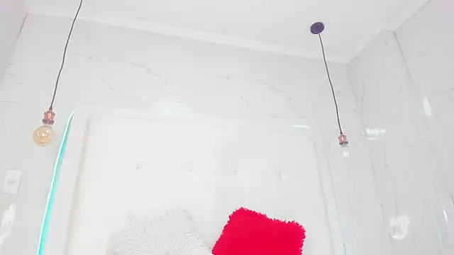 emilyadams0 online show from 4, 10, 2025