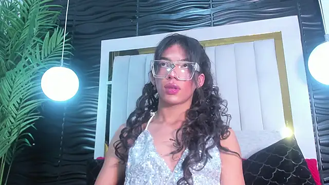 Briyit Doll online show from 23, 1, 2025