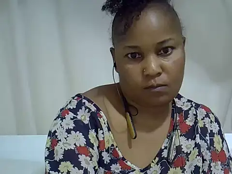 browndolly12 online show from 2, 10, 2025