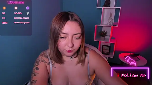 miaawild online show from 18, 2, 2025