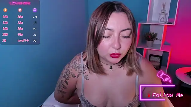 miaawild online show from 18, 2, 2025