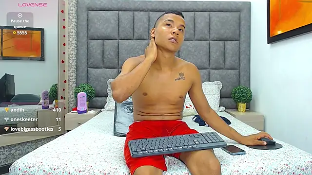 LiamsyAllison online show from 17, 3, 2025