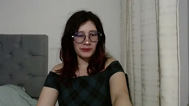 mariana124- online show from 2, 2, 2025