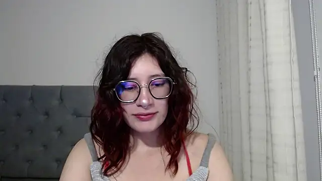 mariana124- online show from 4, 1, 2025