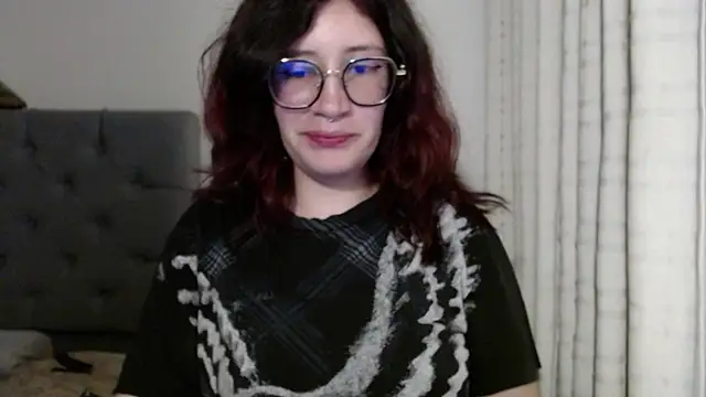 mariana124- online show from 2, 1, 2025