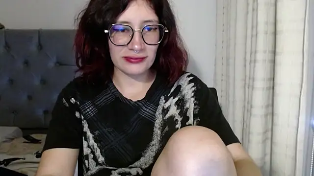 mariana124- online show from 2, 1, 2025