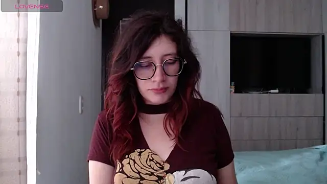 mariana124- online show from 22, 2, 2025