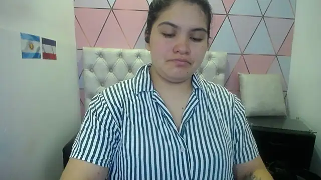 Snapshot of Marinasexxx chatting on 12, 7, 2026 Marinasexxx online show from 12, 7, 2026