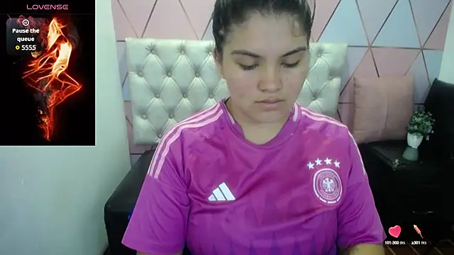 Marinasexxx online show from 1, 10, 2025