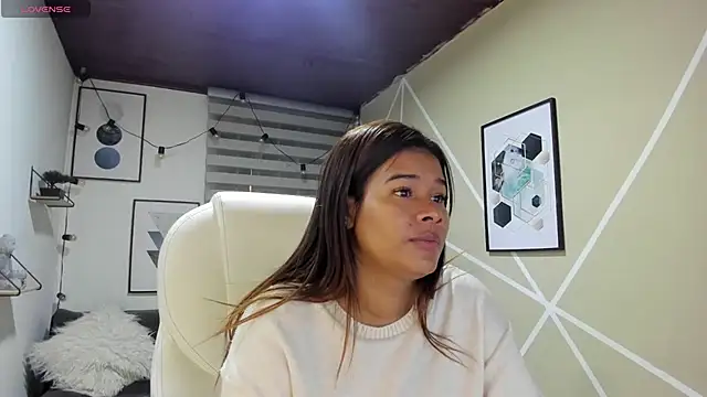 Enma  clark online show from 23, 3, 2026