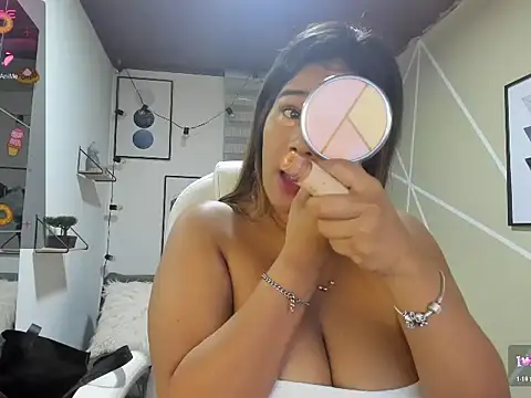 Enma  clark online show from 9, 11, 2025