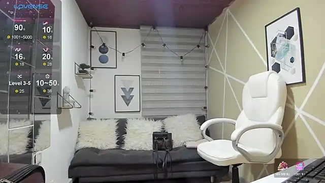 Enma  clark online show from 9, 3, 2026