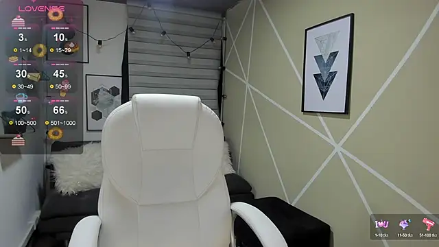 Enma  clark online show from 20, 9, 2025