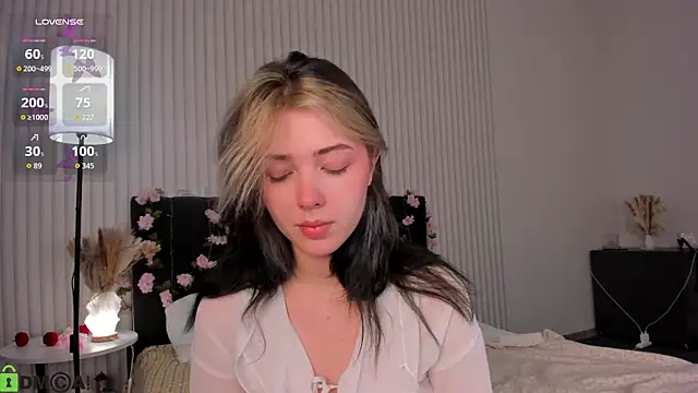 Vanessa Walters online show from 18, 9, 2025