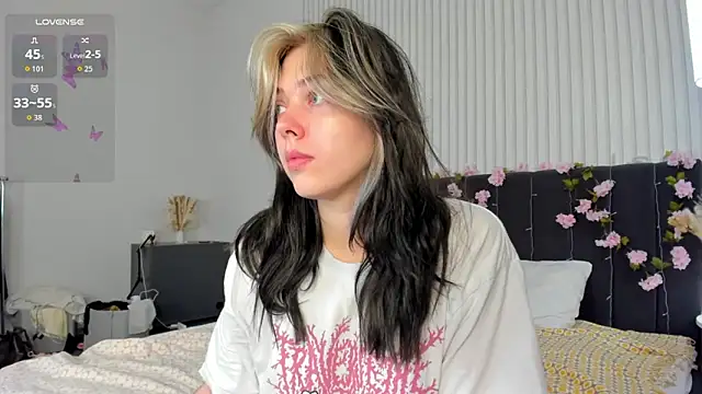 Vanessa Walters online show from 19, 9, 2025