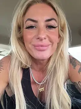 blondiluvsanal online show from 12, 2, 2025