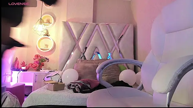 Punkys  online show from 4, 4, 2026