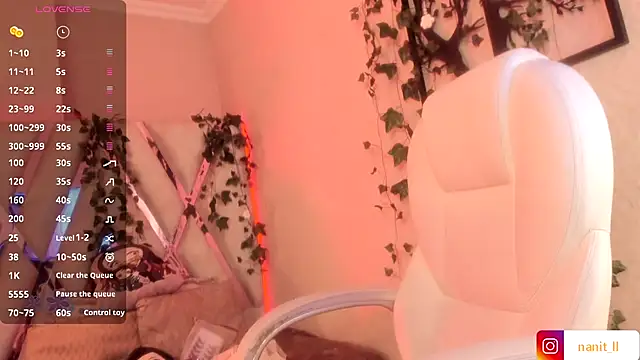 Snapshot of Punkys_ chatting on 4, 10, 2025 Punkys online show from 4, 10, 2025