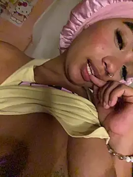 Snapshot of julieta_flower chatting on 14, 2, 2026 julieta flower online show from 14, 2, 2026