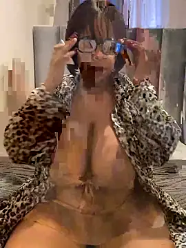 Saggy areola95 online show from 18, 6, 2026