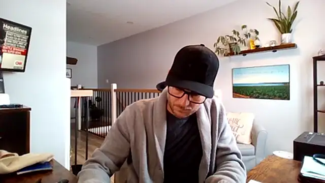 Snapshot of Bigdicktrav902 chatting on 9, 2, 2026 Bigdicktrav902 online show from 9, 2, 2026