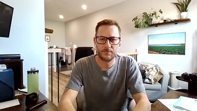 Bigdicktrav902 online show from 20, 4, 2026