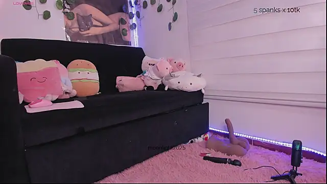 moonliiiight1 online show from 23, 9, 2025