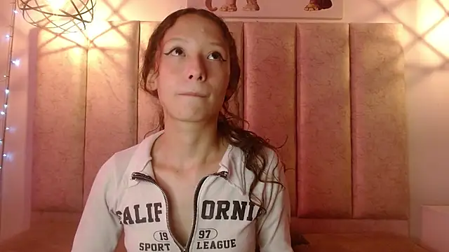 abbycutecs online show from 22, 9, 2025