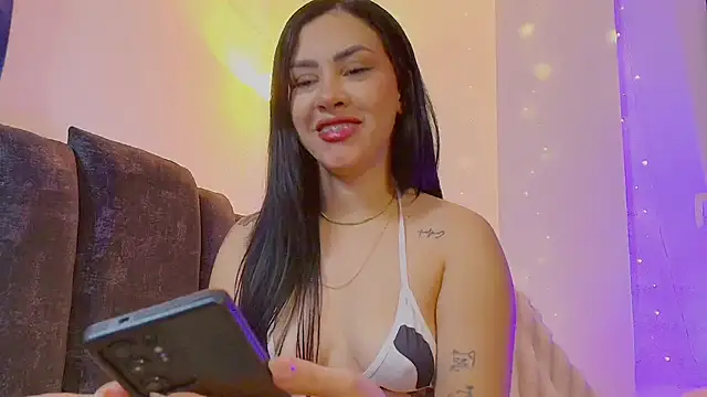 Maya Bluee online show from 7, 5, 2026
