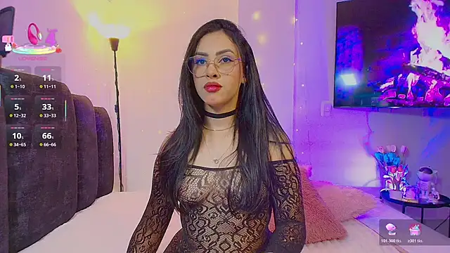 Maya Bluee online show from 23, 4, 2026