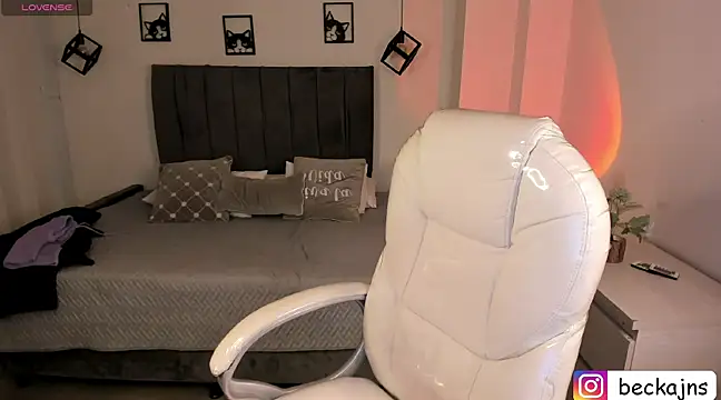 Beck jones online show from 9, 2, 2025