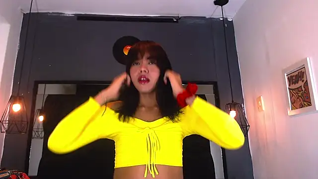 AndreaGil  online show from 13, 1, 2026