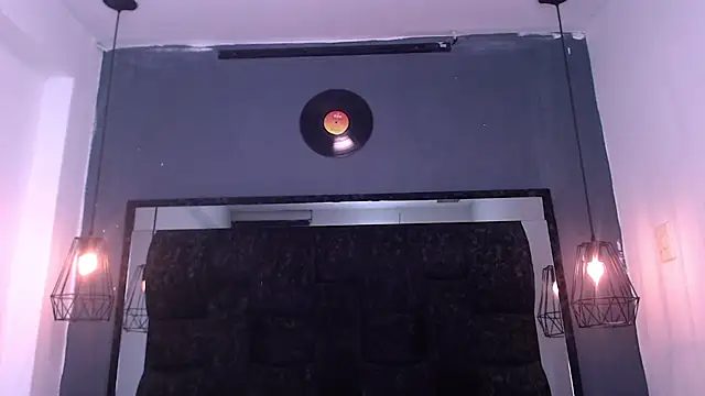 AndreaGil  online show from 5, 2, 2026