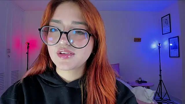 SweetJennaa online show from 19, 1, 2025