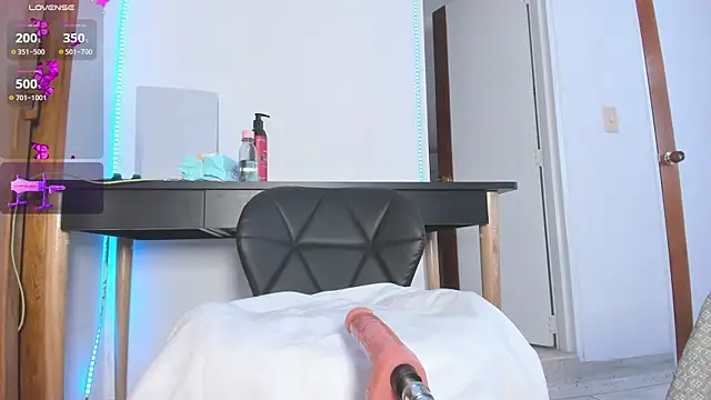 lily evil online show from 17, 2, 2026