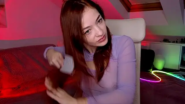 MiaRouge online show from 2, 11, 2025