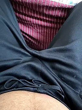 Snapshot of MuslimBrownDick chatting on 17, 11, 2025 MuslimBrownDick online show from 17, 11, 2025